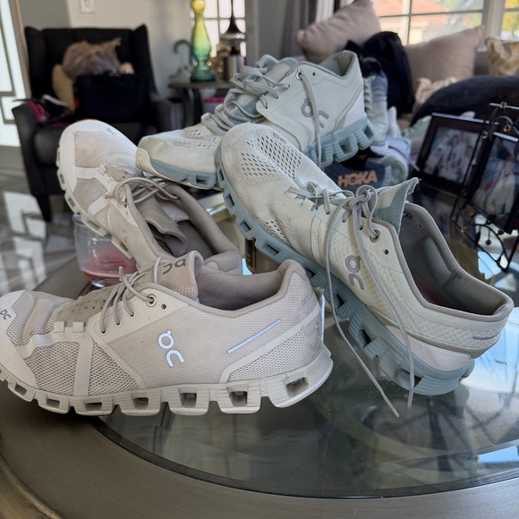 On Clouds Shoes - Lot of 2 pairs of OC Women On Cloud 6 and Cloud X4 running shoe , size 10